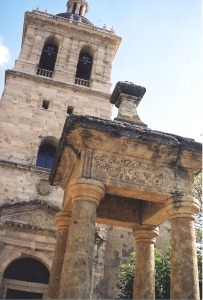 Memorial to General Herrasti